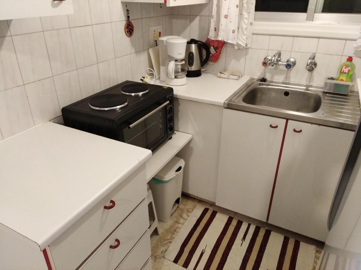 Larnaca, Pervolia 1 Bedroom Seaside Apartment 外观 照片